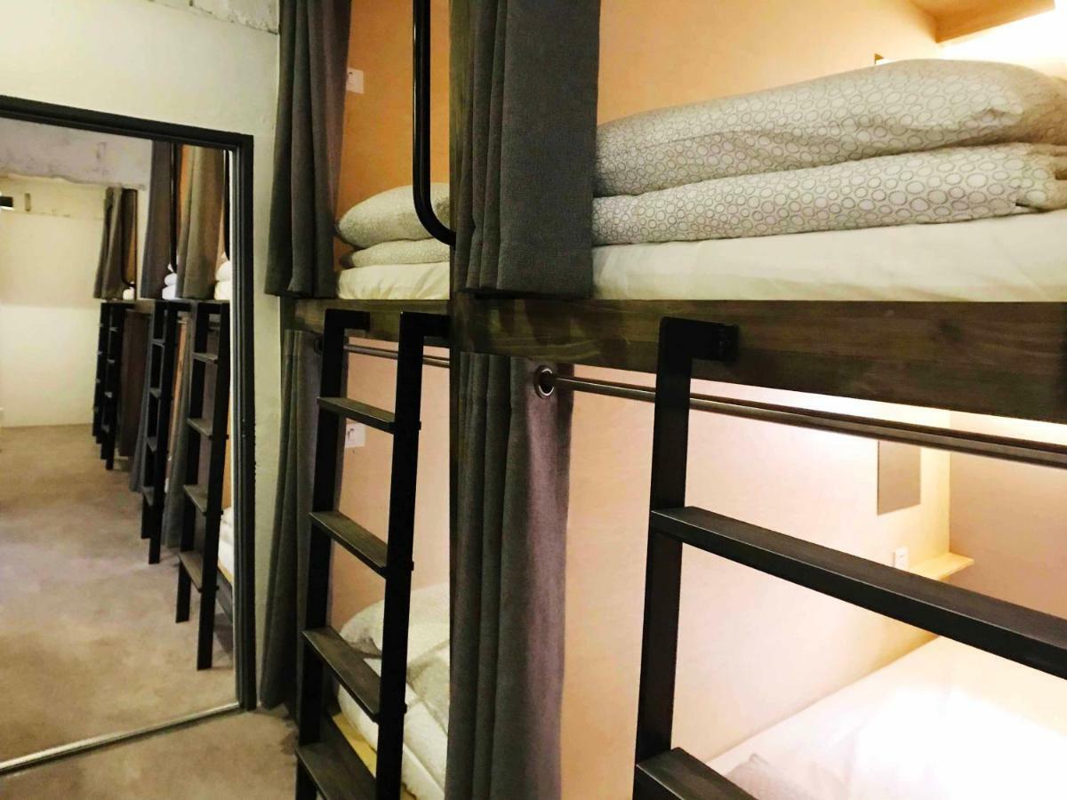 Seoul Cube Itaewon Hostel Bagian luar foto